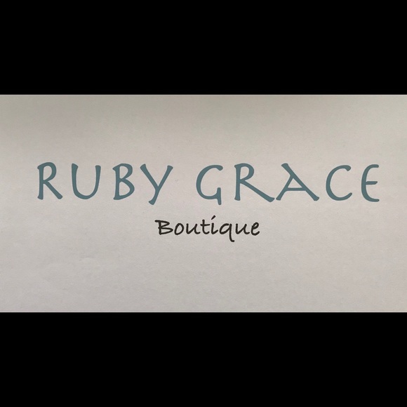 Meet your Posher, Ruby - Picture 1 of 1